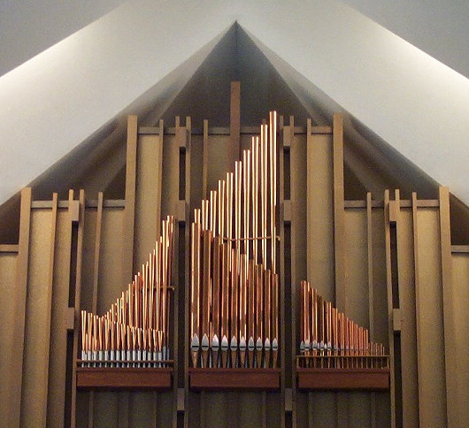 John Haskey The Memorial Pipe Organ at Messiah Lutheran Church